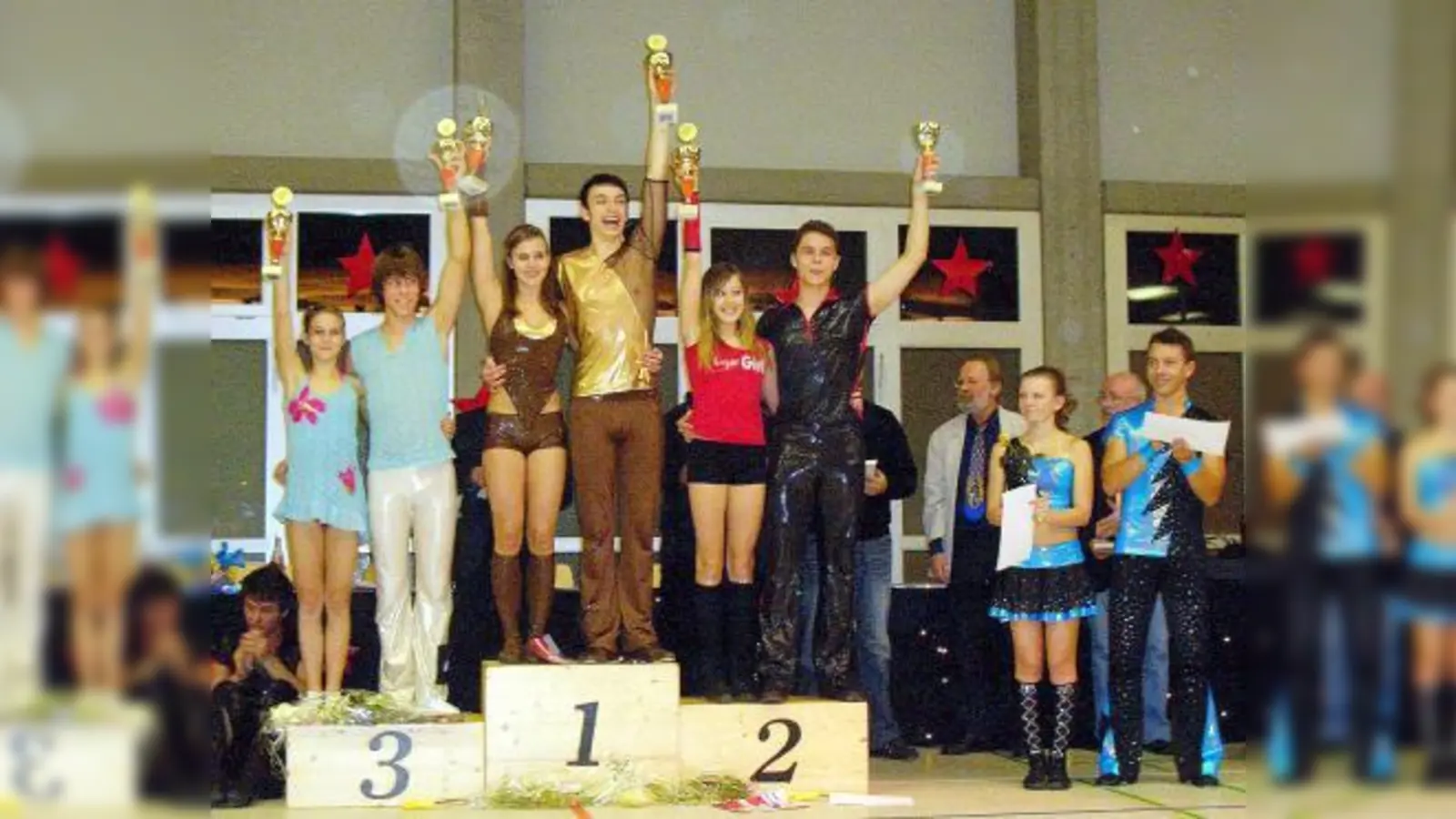 Das Forstenrieder Junioren-Paar Steinberger / Bachmaier ertanzte sich bei den Böblinger Herbstmeisterschaften den 1. Platz, Alexander / Nuscheler erreichten den 4. Platz. (Foto: tsv)
