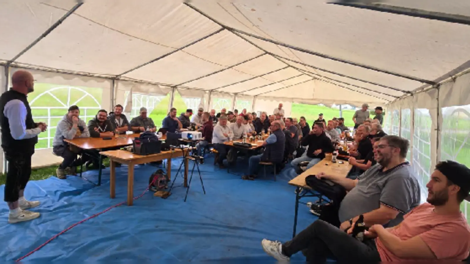 Der Neubau ist beschlossen. Die Fischerfreunde bekommen ein neues Vereinsheim. (Foto: Fischerfreunde Eitting)