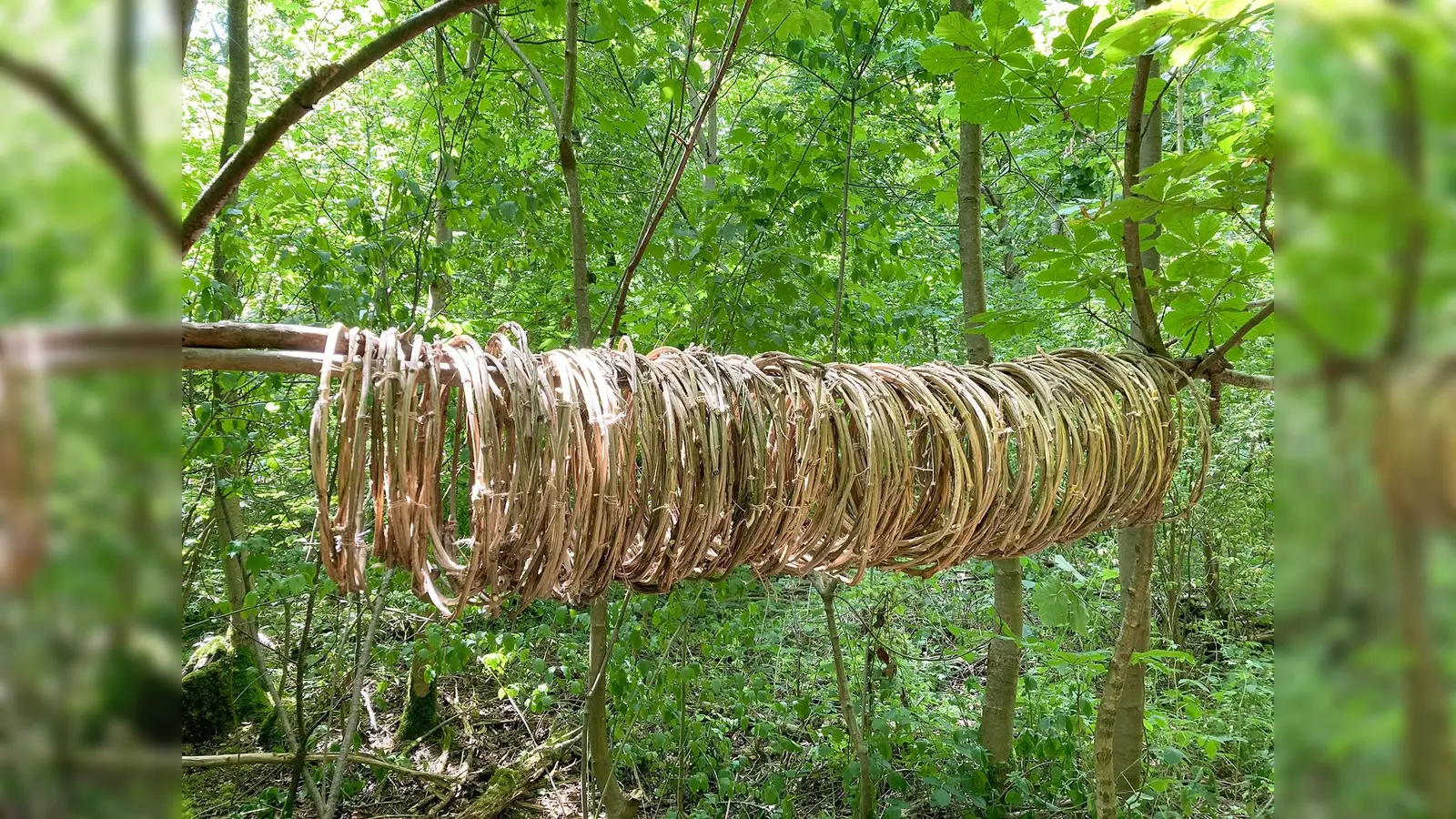 Kunstwerk der Künstlerin Despina Marianou Olbrich mit dem Titel »hindurch«. (Foto: Despina Marianou Olbrich)