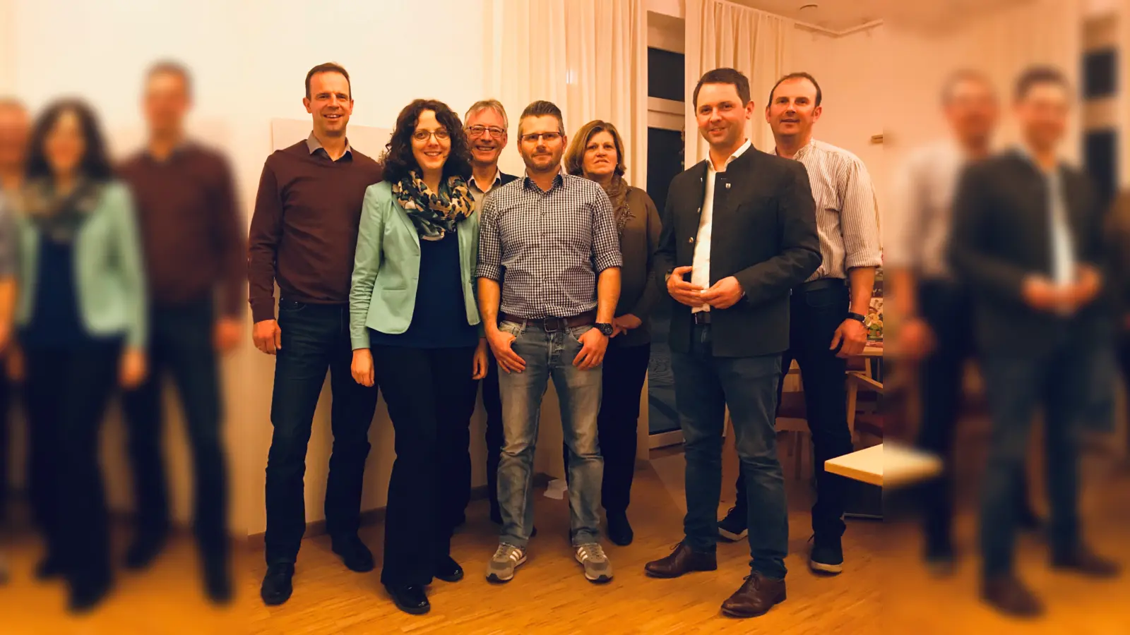 V. l.: Fraktionssprecher Rupert Strasser, Ortsvorsitzende Kathrin Alte, Stellvertreter Axel Jühne, Schatzmeisterin Rosi Adlberger, Stellvertreter Bernhard Hollerith, MdB Andreas Lenz und Beisitzer Bernhard Haimmerer. (Foto: CSU Anzing)