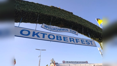 Das Oktoberfest ist in diesem Jahr von 19. September bis 4. Oktober. Die Aktion „Sichere Wiesn für Mädchen* und Frauen*“ setzt mit ihrer Arbeit ein deutliches Zeichen gegen sexualisierte Gewalt und stärkt die Rechte von Betroffenen auf dem Oktoberfest. (Foto: std)
