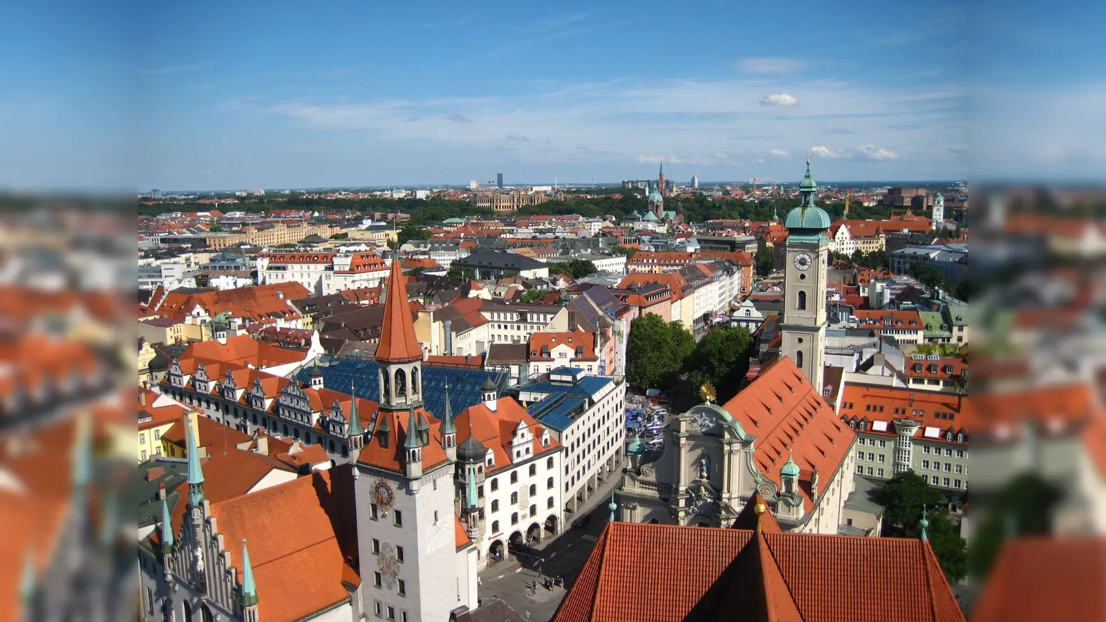 Blick ins Tal, im Hintergrund ist Haidhausen mit dem Maximilianeum zu erkennen. (Foto: C. Burghart)