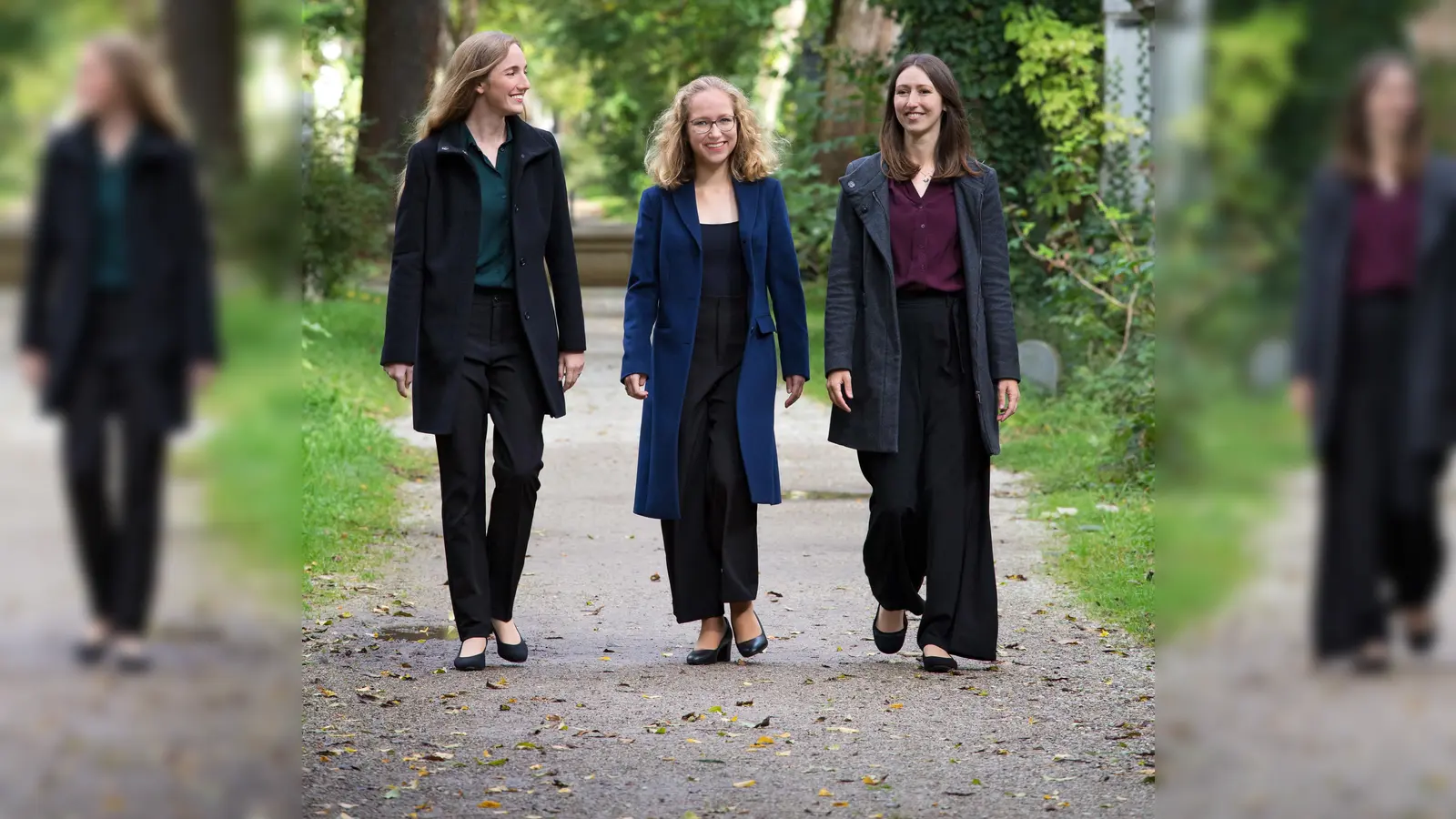 Drei Damen - eine Passion: Eva, Lisa und Sarah präsentieren ihr musikalisches Projekt. (Foto: Elisabeth Pfahler-Scharf)