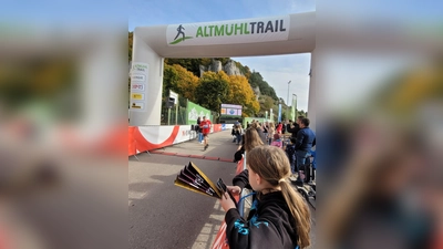 Beim Altmühltrail rund um Dollnstein hat sich Robert Mörwald den ersten Platz in seiner Altersklasse gesichert.  (Foto: Soli Dachau e. V. )