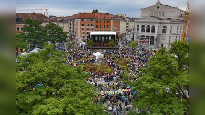 Beliebt: Das Open Air am Gärtnerplatz. (Foto: Christian POGO Zach)