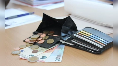 Damit am Ende auch noch genug Geld zum Leben übrig bleibt, sollte man rechtzeitig vorsorgen. (Foto: cr )
