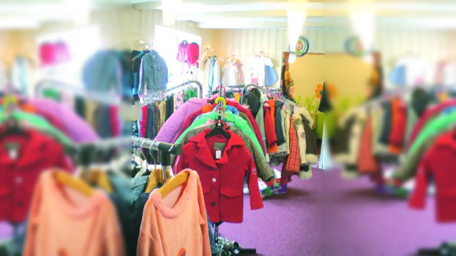 Der Kinder-Second-Hand-Shop „Heidenei“ bietet eine große Auswahl an allem, was sich Kinder wünschen und brauchen. (Foto: pi)