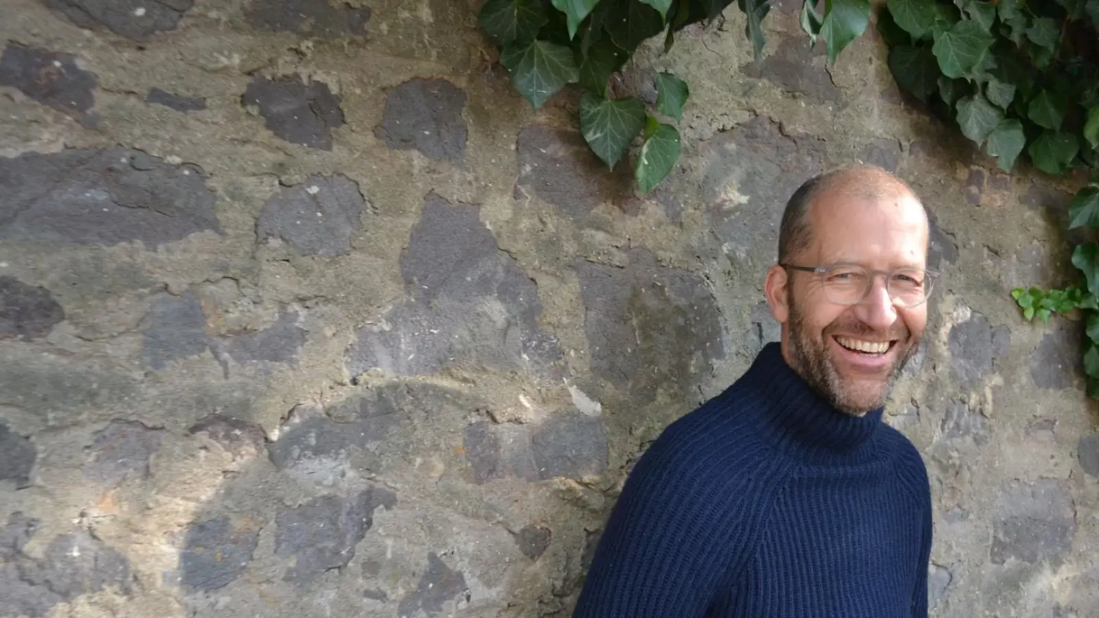 Boris von Heesen beschäftigt sich seit vielen Jahren mit dem Thema kritische Männlichkeit und veröffentlichte bereits zwei erfolgreiche Bücher zum Thema. (Foto:  © Von Heesen)