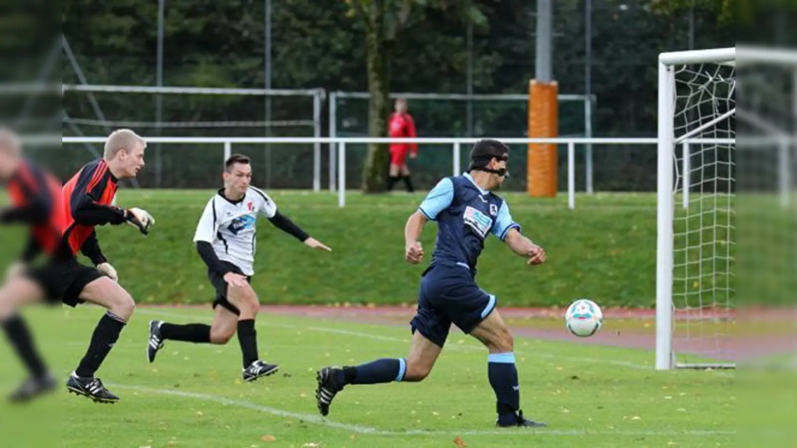 Trifft zum 3:3-Ausgleich: Andreas Karg.  (Foto: A. Wild)