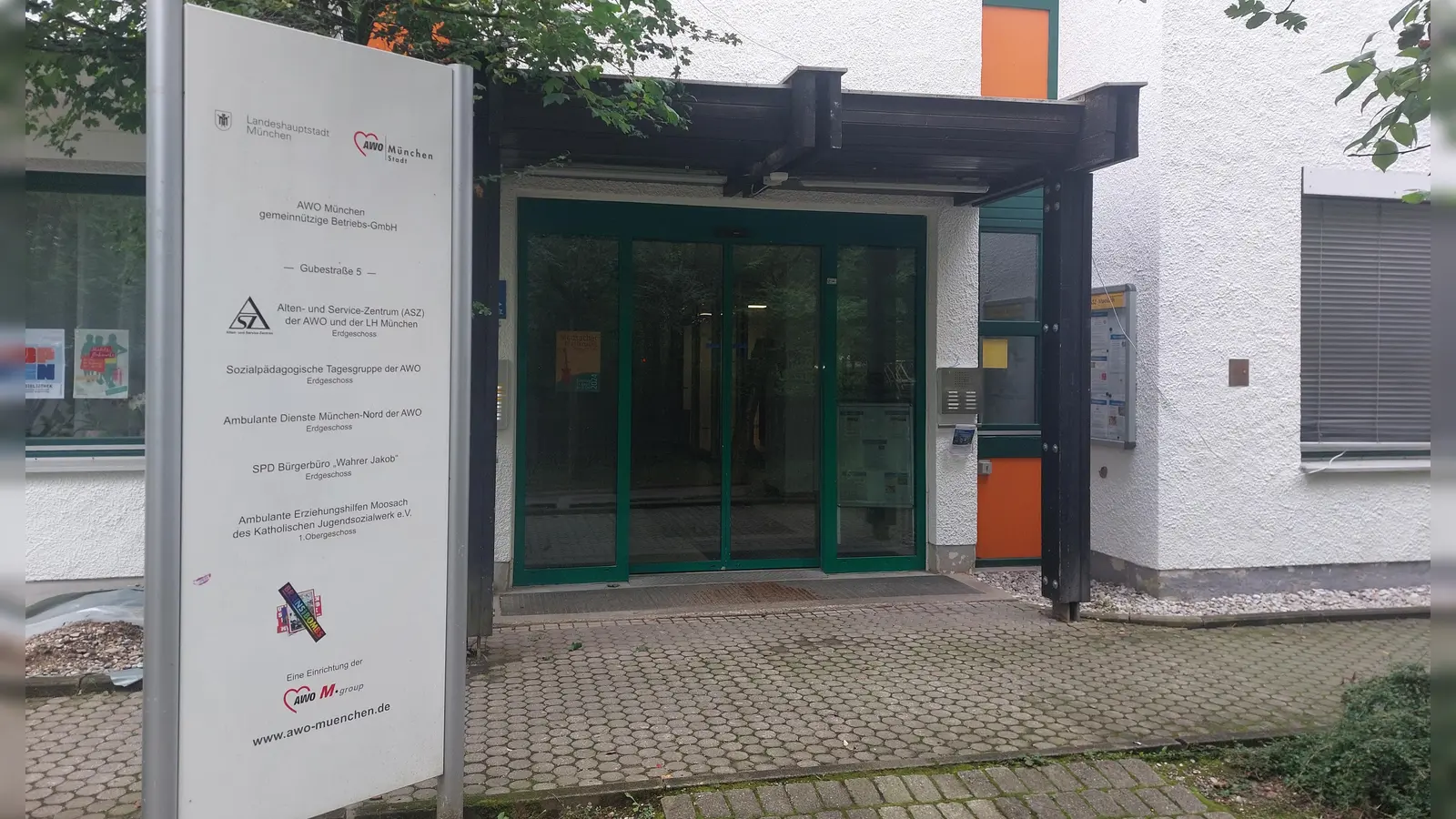 Das Alten- und Service-Zentrum Moosach ist eine wichtige Anlaufstelle für Senioren aus dem Viertel. (Archivbild: bas)