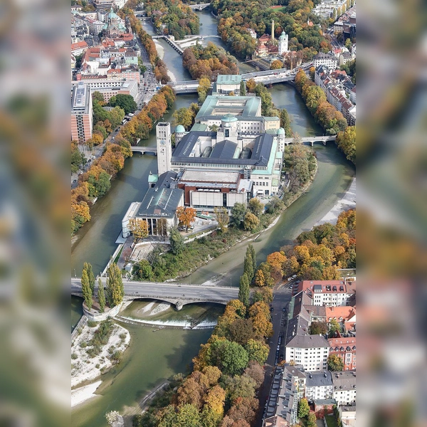 Ab sofort können Kundinnen und Kunden der SWM immer Montags kostenfrei ins Deutsche Museum. (Foto: © Bernd Wackerbauer )