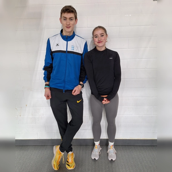 Amelie Meier und Benedikt Maurer gaben ihr bestes beim Eröffnungswettkampf in Wattenscheid. (Foto: SV Germering)