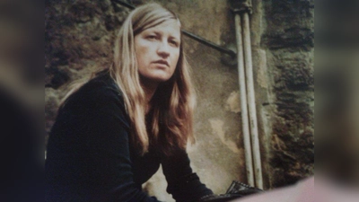 Die junge Gisela Forster auf dem Sprung zur Künstlerin. (Foto: Forster)