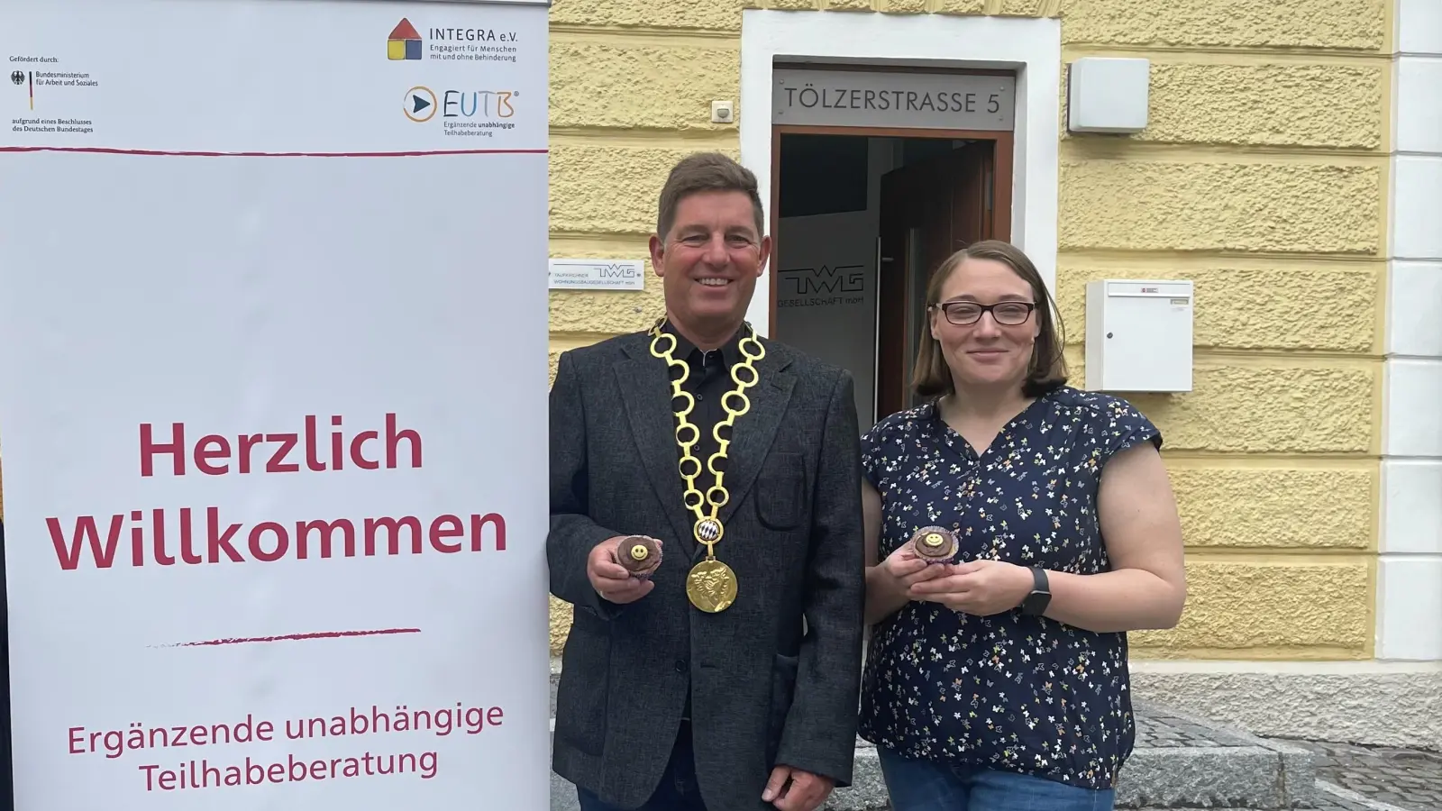 Bei der Eröffnung der EUTB-Beratungsstelle: Brgm. Ullrich Sander und Katharina Franke (Einrichtungsleitung).  (Foto: hw)