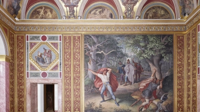 Reich geschmückte Räume gibt es in der Residenz: Im Bild ein Wandgemälde in einem der Nibelungensäle. (Foto: Bay. Schlösserverw., Andrea Gruber/ Rainer Hermann/ Maria Scherf)