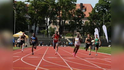 Top-Sprinterinnen und -Sprinter sind beim Ludwig-Jall-Sportfest am 24. Mai im Dantestadion dabei. (Foto: Axel Kindermann)