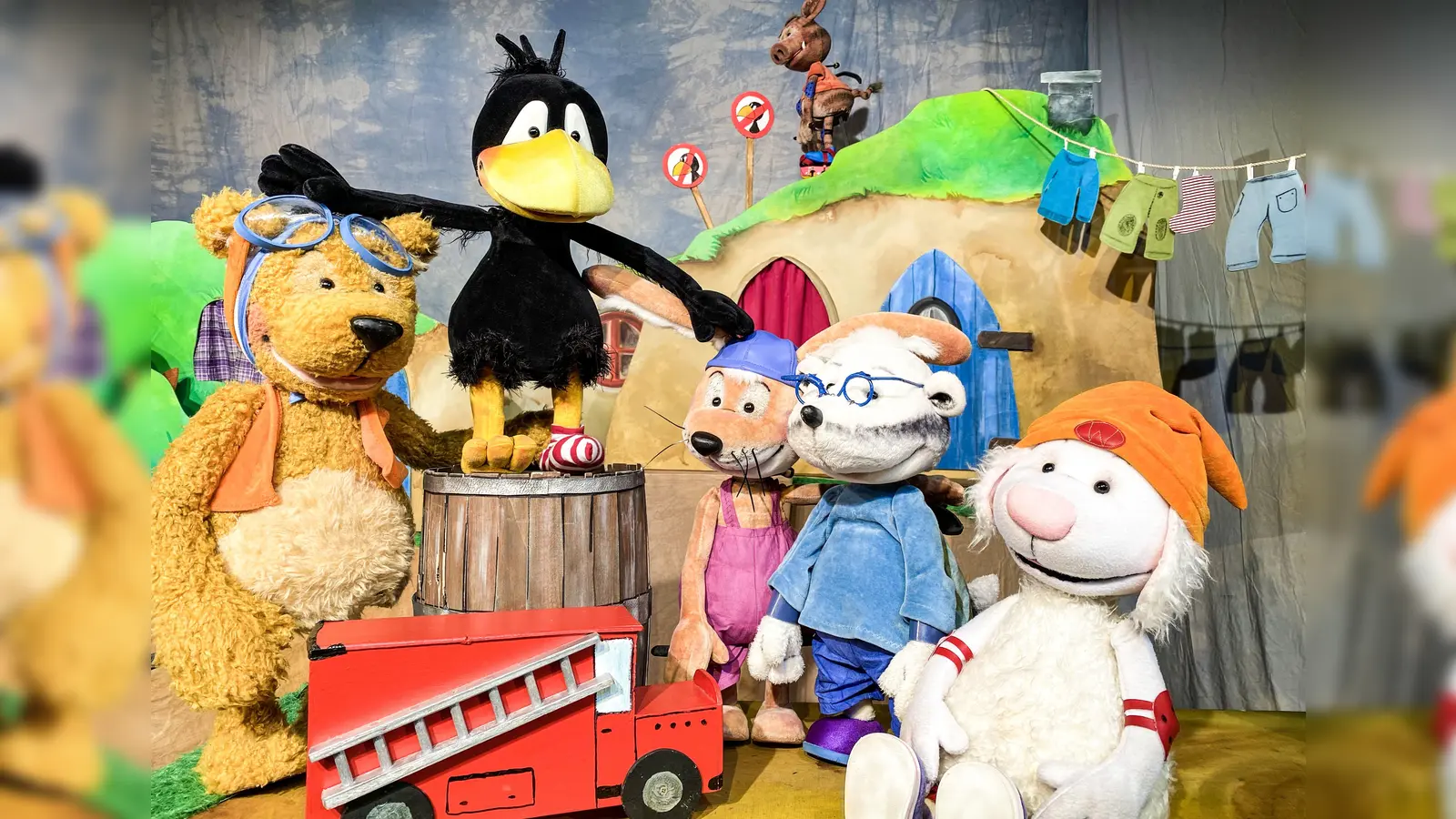 Kaum zu glauben: Der kleine Rabe Socke feiert in diesem Jahr seinen 30. Geburtstag. Dazu gibt es eine neue Bühnenfassung. (Foto: Kammerpuppenspiele Bielefeld)