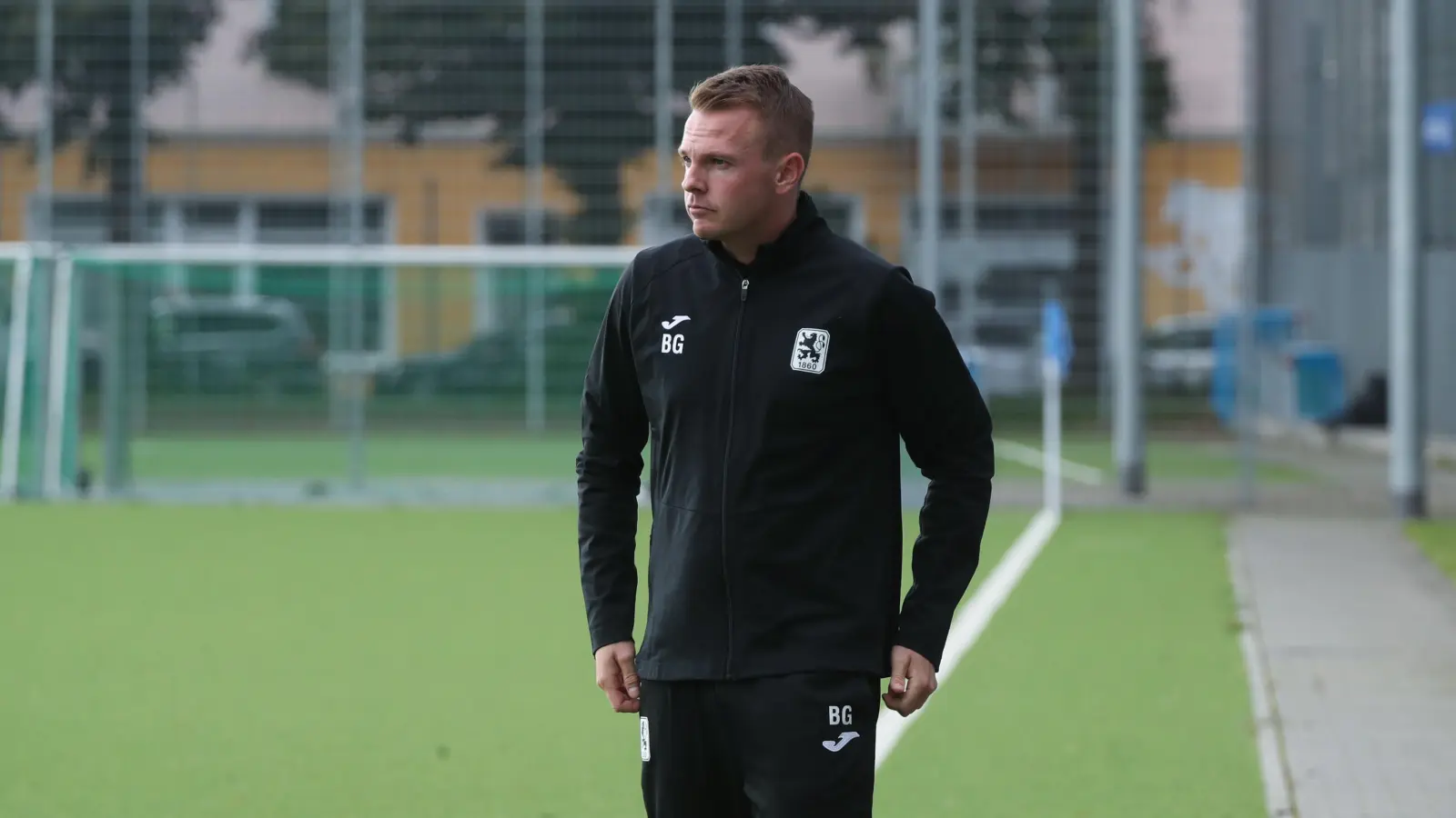 Enttäuscht: Amateur-Löwen-Trainer Josef „Beppo“ Gutsmiedl. (Archivbild: Anne Wild)