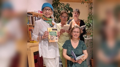 Das Vorlese-Team freut sich auf viele kleine und große Zuhörerinnen und Zuhörer. (Foto: St. Stephan)