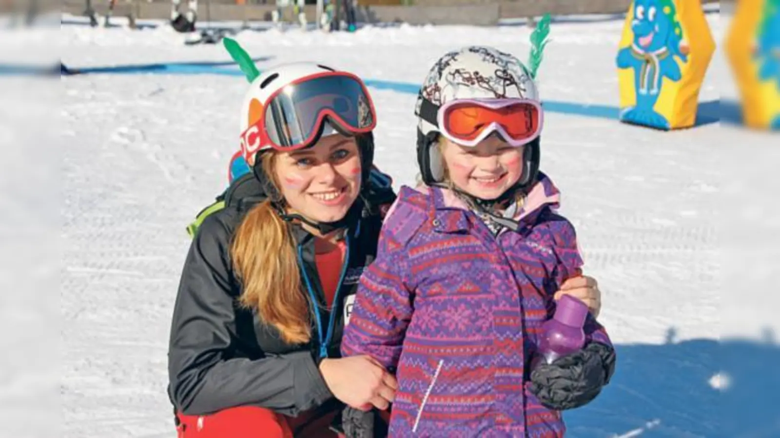 Mit Kriegsbemalung und Federschmuck.  (Foto: Verein)