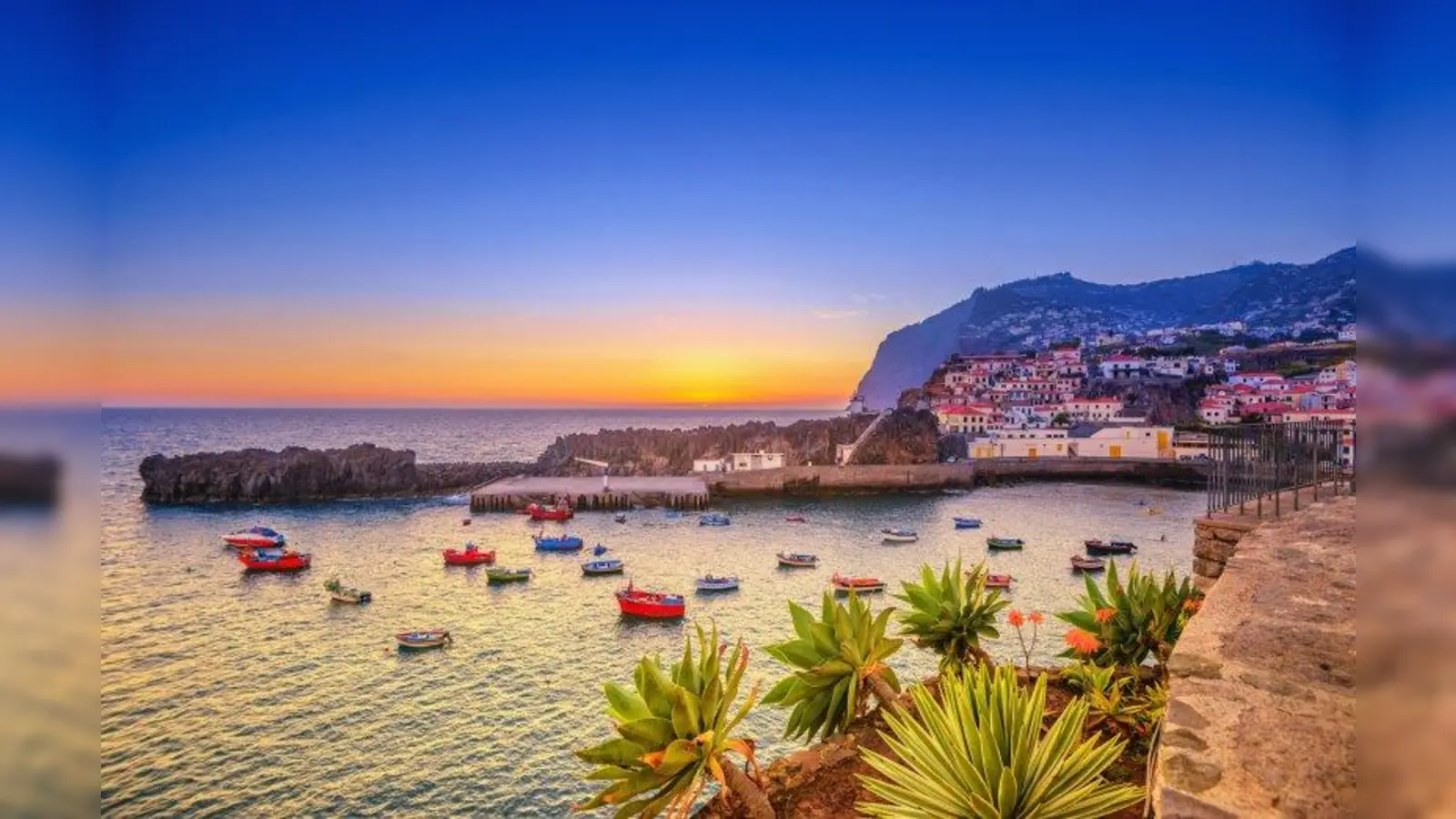 Die Blumeninsel Madeira ist vor allem wegen ihrer unvergleichlichen Landschaft und dem ganzjährlich milden Klima so beliebt. (Foto: Bild: ADAC Reisen)