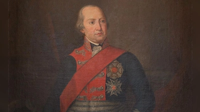 Der erste bayerische König, Max I. Joseph, hat viel Gutes für sein Volk getan, auch für die Frauen: Das Bogenhausener Mädchengymnasium Max-Josef-Stift wurde von ihm gegründet.  (Foto: Marianne Kunz)