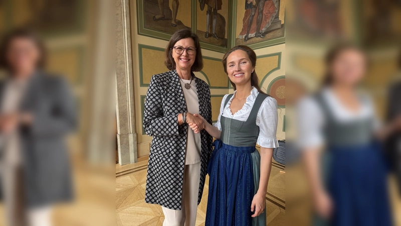 Landtagspräsidentin Ilse Aigner übergab nach zehn Jahren die Schirmherrschaft an Sophie-Alexandra, Prinzessin von Bayern. (Foto: Kultur am Ammersee e.V.)