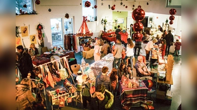 Die besondere Atmosphäre des Monte Winterzaubers lockte in den letzten Jahren viele Besucherinnen und Besucher an. (Foto: Montessori-Schule Inning)