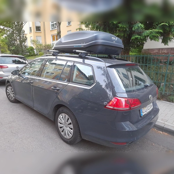 Richtig befestigt und beladen ist die Dachbox eine gute Stauraum-Erweiterung.  (Foto: Anja Kassubek)