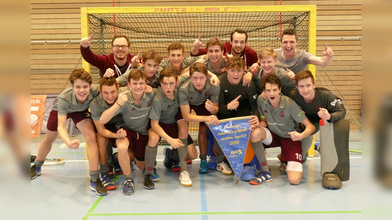 Die Jury des „Grünen Bandes“ hat die jungen Hockeyspieler des MSC mit dem bedeutendsten Nachwuchsleistungssportpreis in Deutschland ausgezeichnet. (Foto: Verein)
