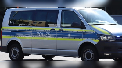 Ein Bild der Verwüstung bot sich den Einsatzkräften von Polizei und Feuerwehr am Gärtnerplatz.  (Symbolbild: mha)