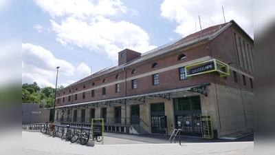 Der Sendlinger Bezirksausschuss lobt den neuen Kulturstandort HP8, befürchtet aber auch eine Aufwertung des Viertels für Investorinnen und Investoren. (Foto: lsc)