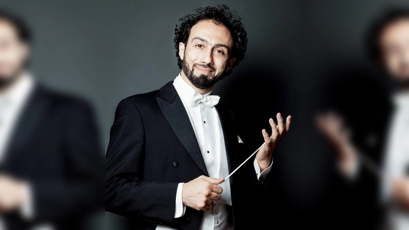 Fuad Ibrahimov dirigiert die September-Konzerte der NPhM. (Foto: Ira Weihrauch)