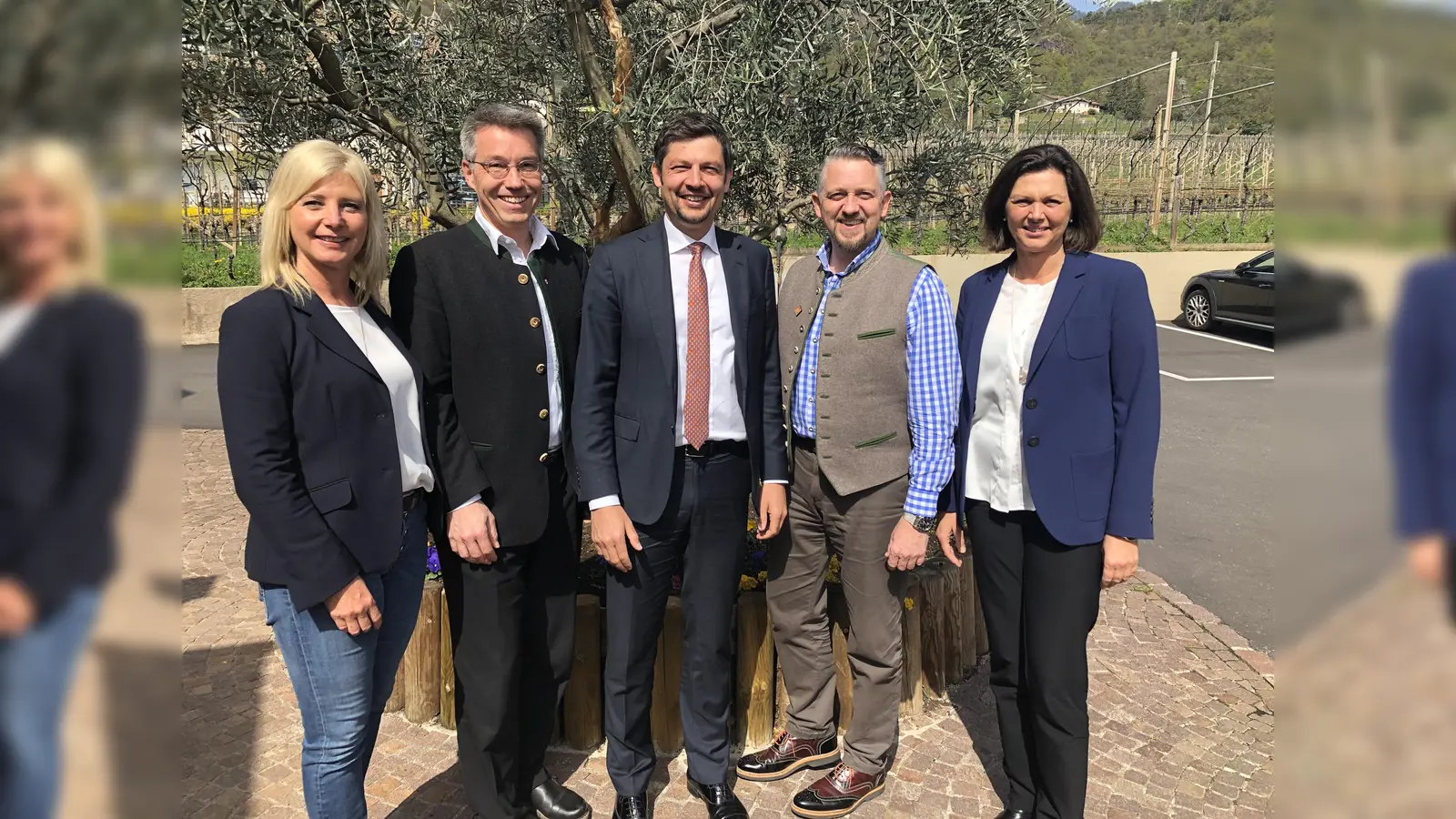 Ulrike Scharf (MdL), Otto Lederer (MdL), Daniel Alfreider (Landesrat Südtirol), Thomas Huber (MdL) und Ilse Aigner (Landtagspräsidentin). (Foto: Büro Huber)