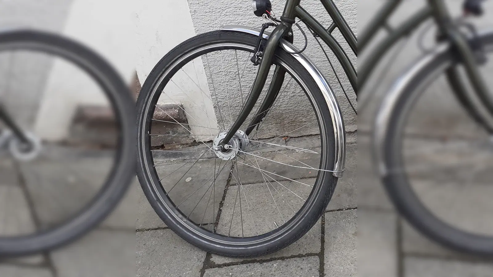 Alle am Odeonsplatz und am Königsplatz abgestellten Fahrräder sollen bitte bis Mittwoch, 28. Mai, von ihren Besitzern entfernt werden.  (Symbolbild: mha)