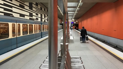 Auf der U3 zwischen Moosach und Olympiazentrum (hier die Station Oberwiesenfeld) kommt es abends ab circa 22.30 Uhr zu Änderungen. (Archivbild: dm)