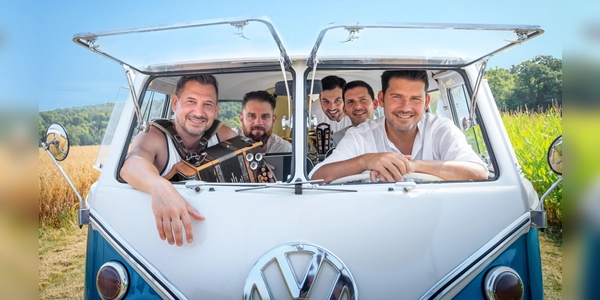 Unterhalten am 11. Juni das Publikum im Rahmen der Herrschinger Jubiläumswochen: Deschowieda. (Foto: Huckleberryking Media GmbH)