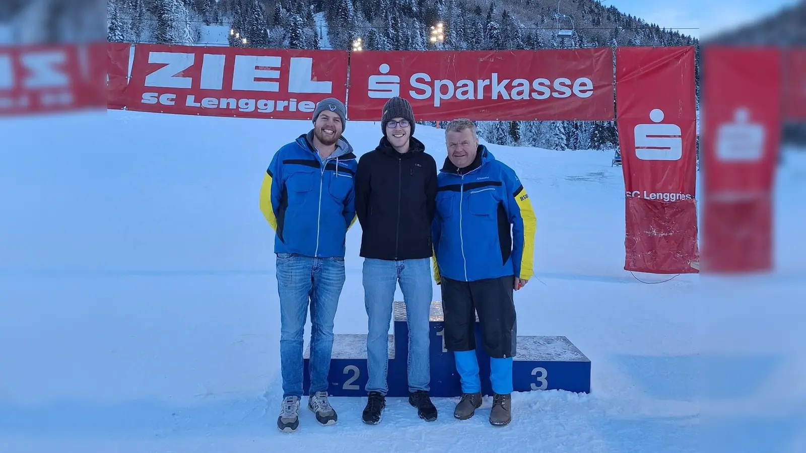 Benedikt Bachmair, Max Buchner und Martin Bachmair konnten für die Skibobfahrer aus Ottobrunn tolle Erfolge einheimsen. (Foto: Bachmair)