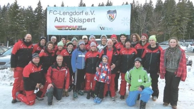 Die Skilehrer des FC Lengdorf. 	 (Foto: Verein)