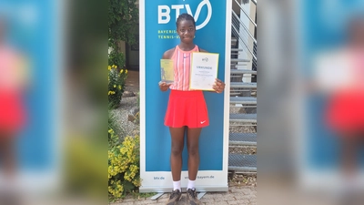 Luise-Nelly gewann den Bayerischen Meistertitel im Tennis. Herzlichen Glückwunsch! (Foto: Taffo Simo)