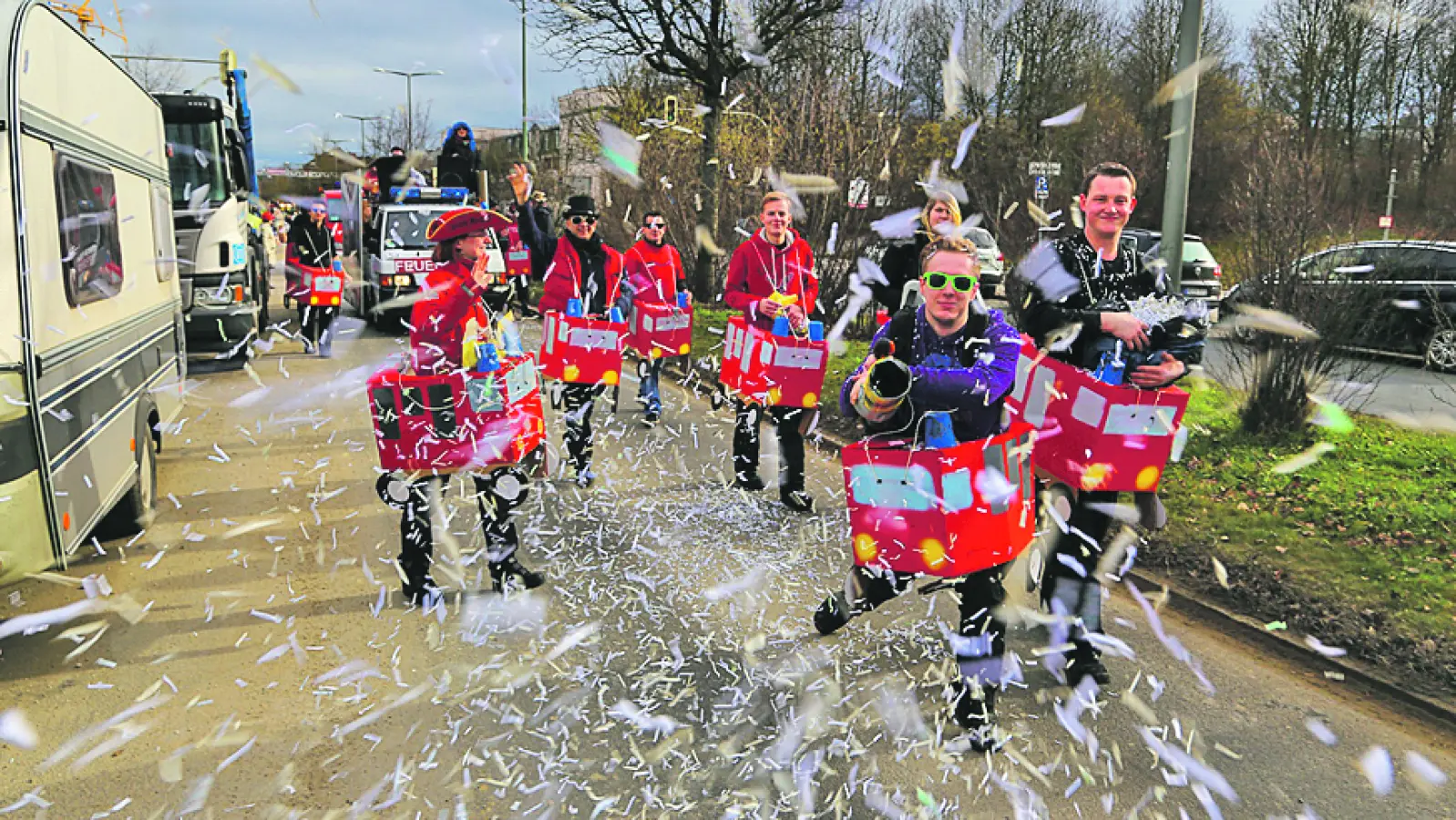 Faschingsumzug durch den 13. Stadtbezirk Bogenhausen. Eine gute Tradition seit 1980. (Foto: Andrea Hinze)