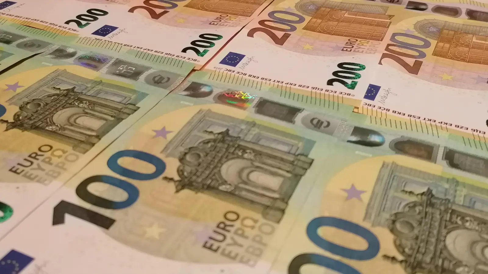 Ein paar Hunderter reichen nicht zum Leben. Der VdK kritisiert die hohe Altersarmuts-Quote in Bayern.  (Foto: job)