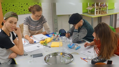 In den Pfingstferien finden in den Münchner Jugendfreizeitstätten Lernkurse für die bevorstehenden Prüfungen statt. (Foto: KJR)