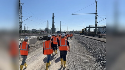 Auf ihrer Exkursion besuchten die Schüler auch die Baustelle der 2. Stammstrecke der S-Bahn. (Foto: Biller)