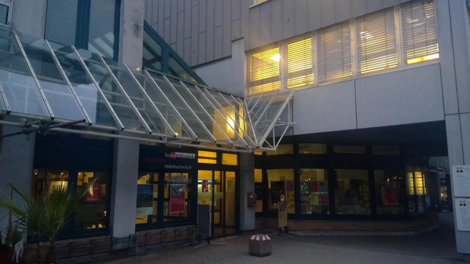 Ausschließlich für die Rückgabe geöffnet ist vom 12. bis 29. Mai die Stadtbibliothek Bogenhausen. (Archivbild: bs)