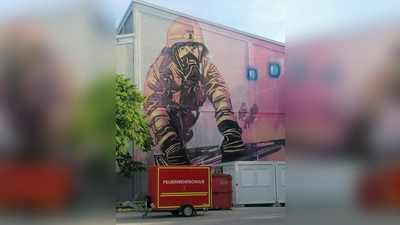 Die Übungshalle der Feuerwehr- und Rettungsdienstschule (FRSM) in der Aidenbachstraße weist Abnutzungserscheinungen auf. (Foto: job)