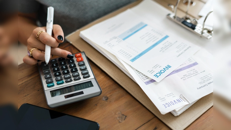 Die Energiekosten lassen sich durch gezielte Sanierungsmaßnahmen deutlich reduzieren. (Foto: CCO)