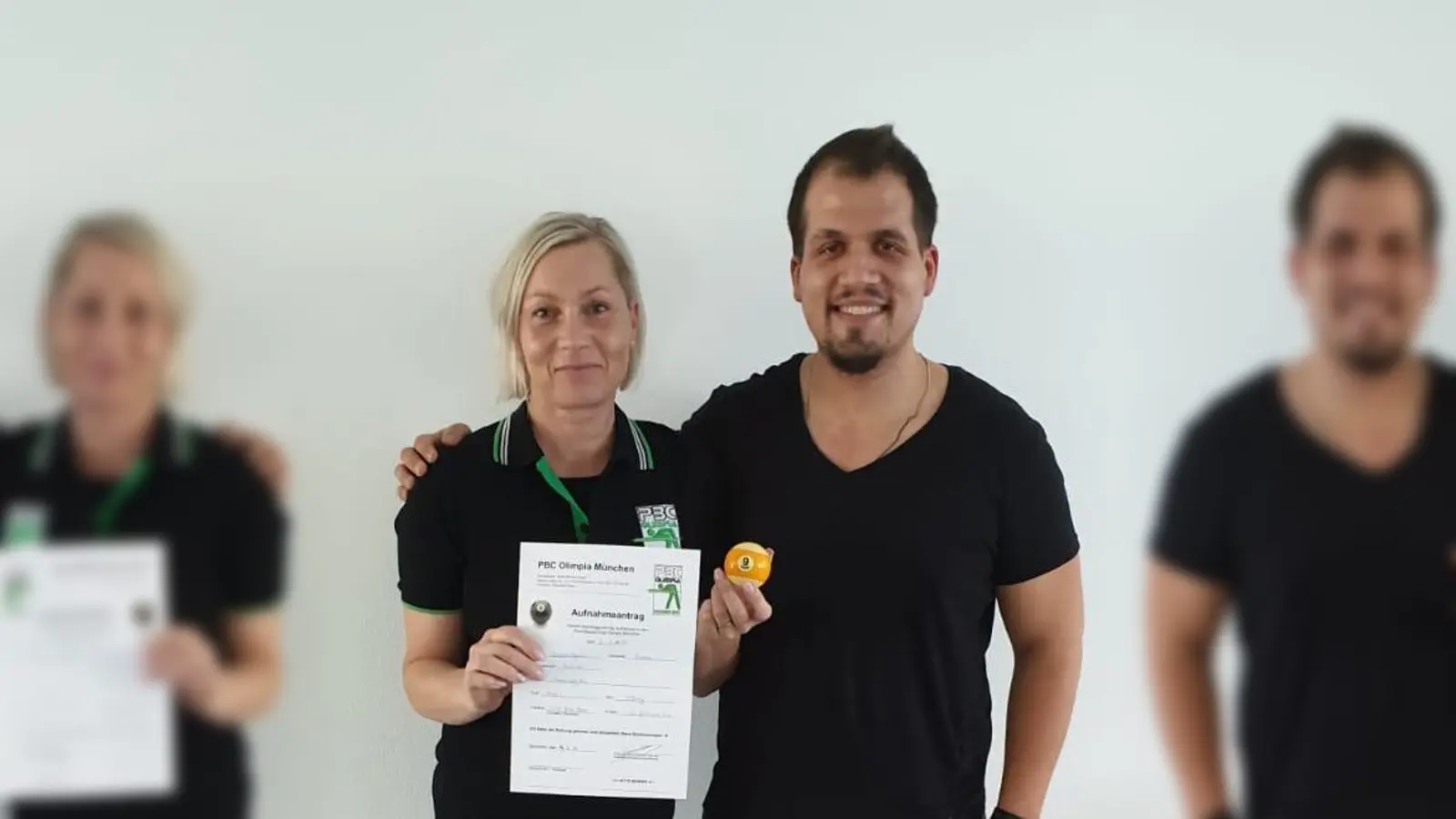 Neuzugang Yvonne Ullmann-Hybler mit PBC-Vorstand Alexander Dinov. (Foto: Verein)