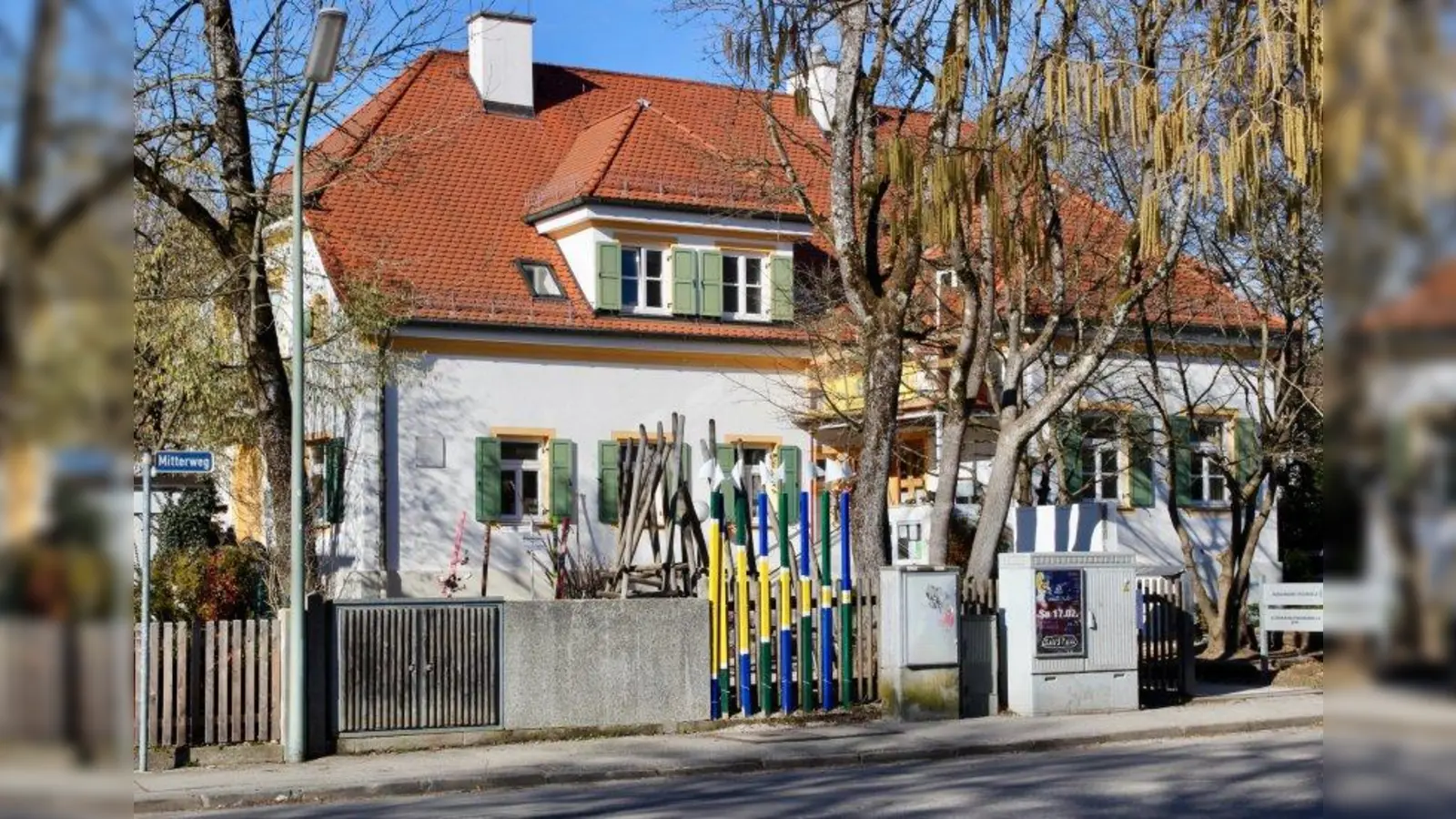 Der Eltern-Kind-Programm e.V.  veranstaltet einen Büchermarkt in der Alten Schule Stockdorf im Mitterweg. (Foto: us)