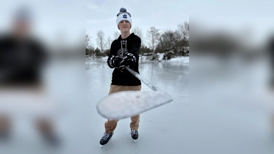 Seinen Traum, ein Eishockey-Profi zu werden, will sich Dylan durch Training in Kanada erfüllen.  (Foto: Hockey Nerds Lohhof)